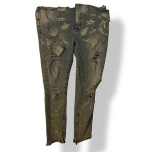 Fashion Nova Men’s Vintage Wash Distressed Jeans Size 36